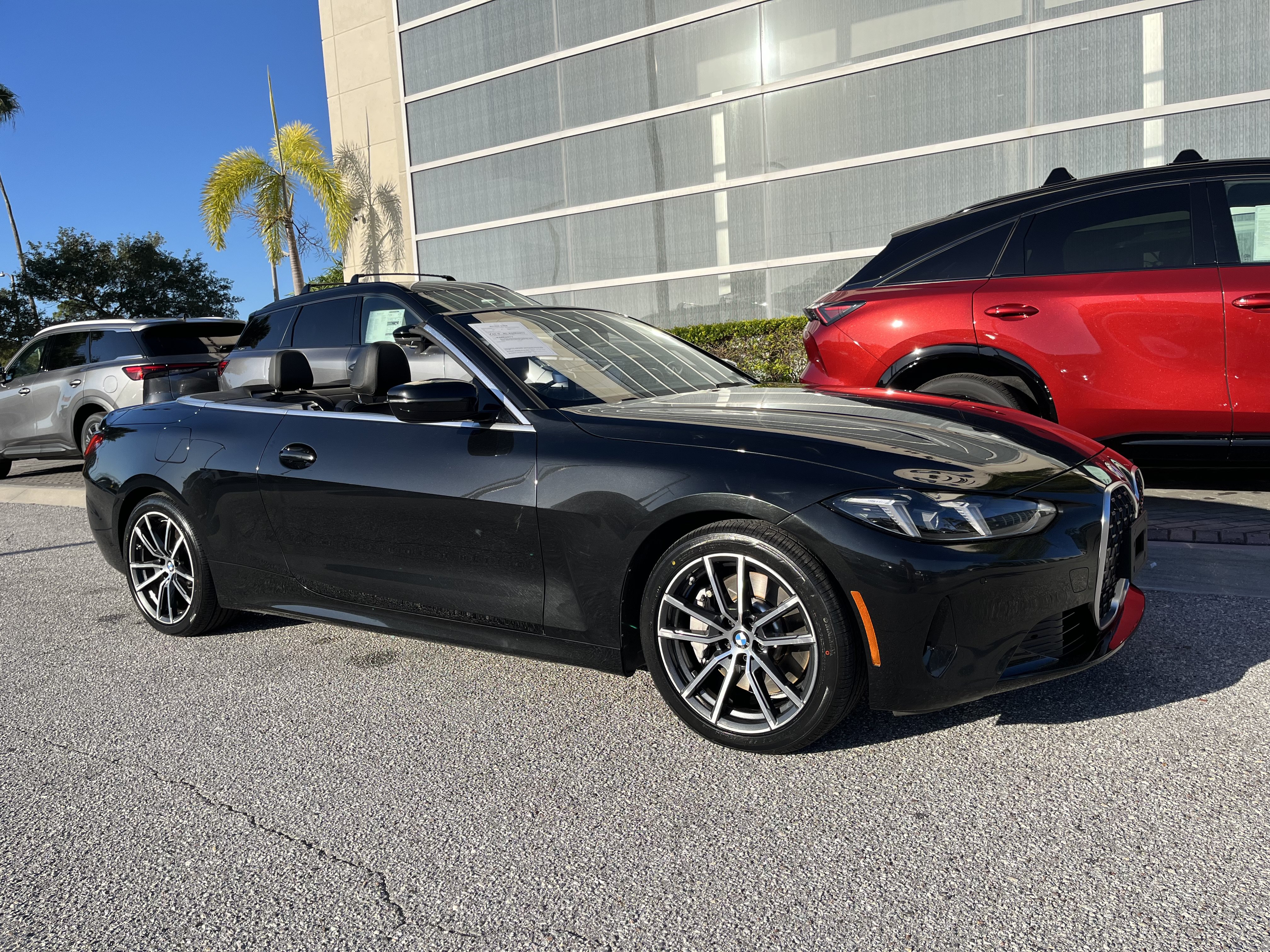 Used 2025 BMW 430i Convertible w/ Premium Package RWD image 10