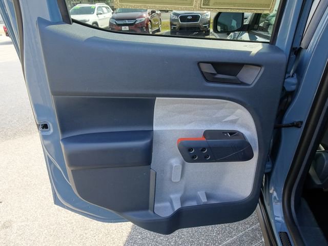 Used 2022 Ford Maverick XLT FWD image 14