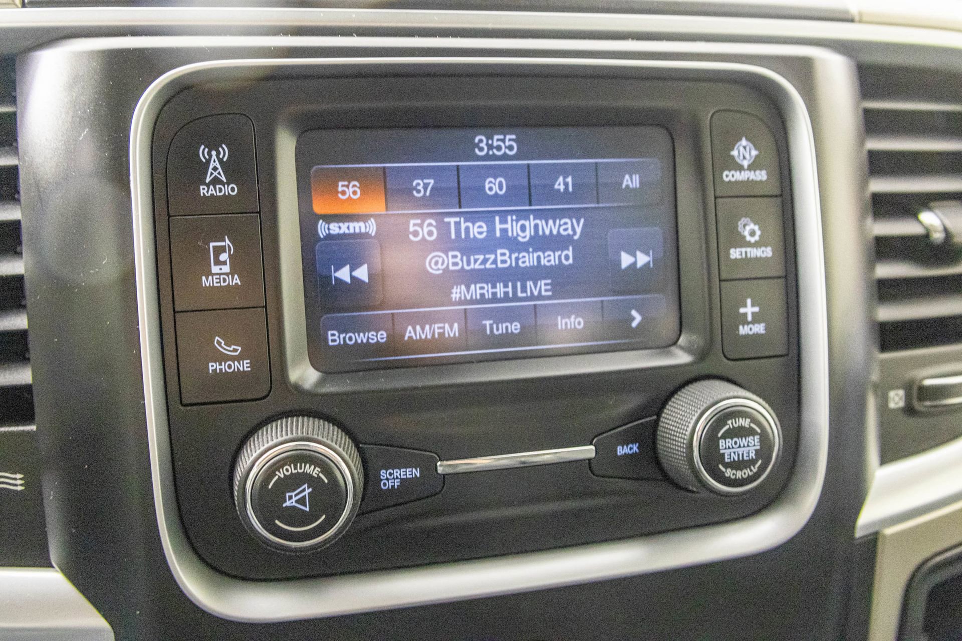 Used 2014 RAM 2500 SLT image 21