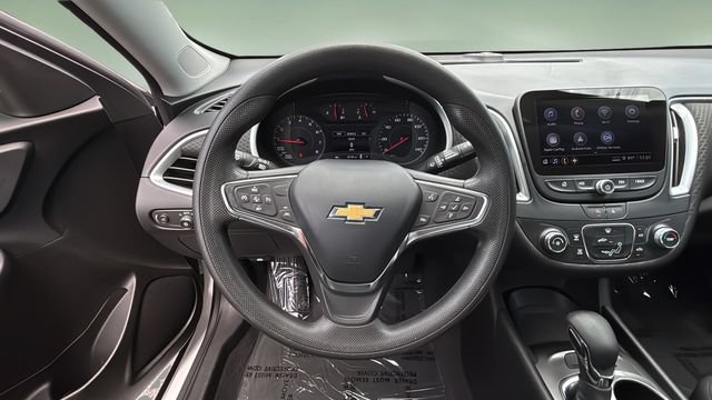 Used 2023 Chevrolet Malibu LS FWD image 12