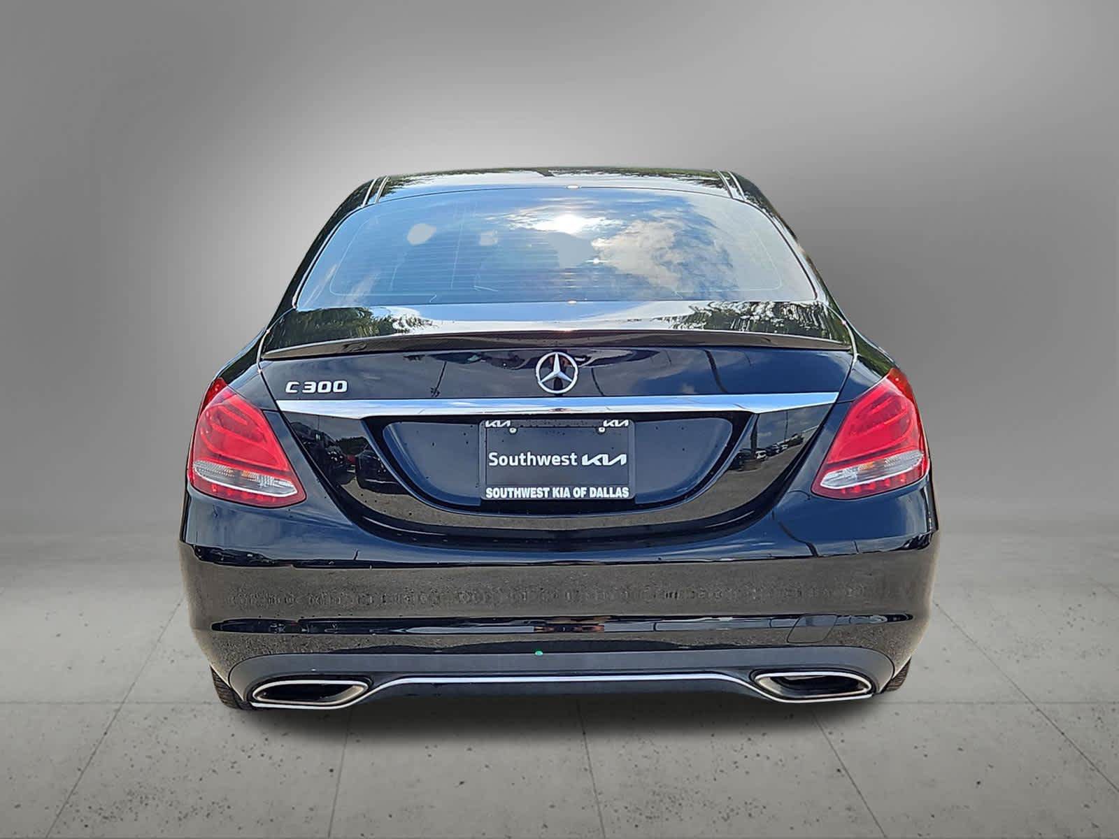 Used 2018 Mercedes-Benz C 300 Sedan image 5