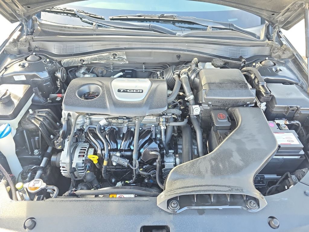 Used 2016 Kia Optima LX image 18