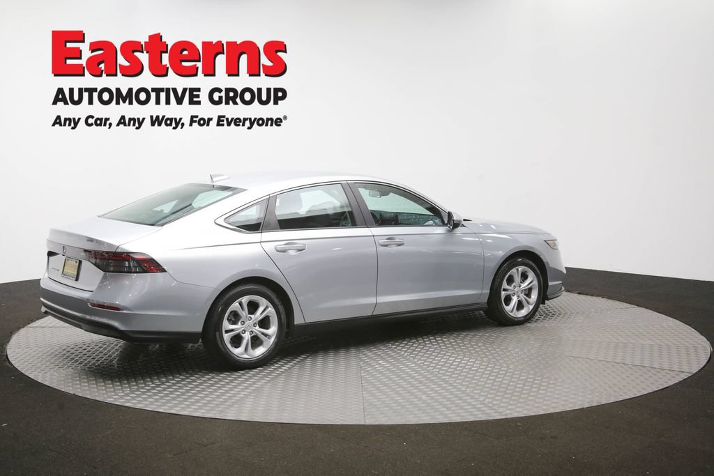 Used 2025 Honda Accord LX image 41