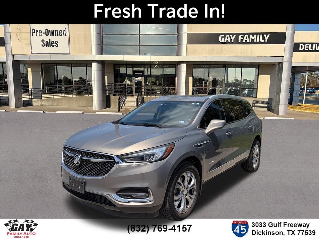 Used 2018 Buick Enclave Avenir w/ Avenir Technology Package FWD image 3
