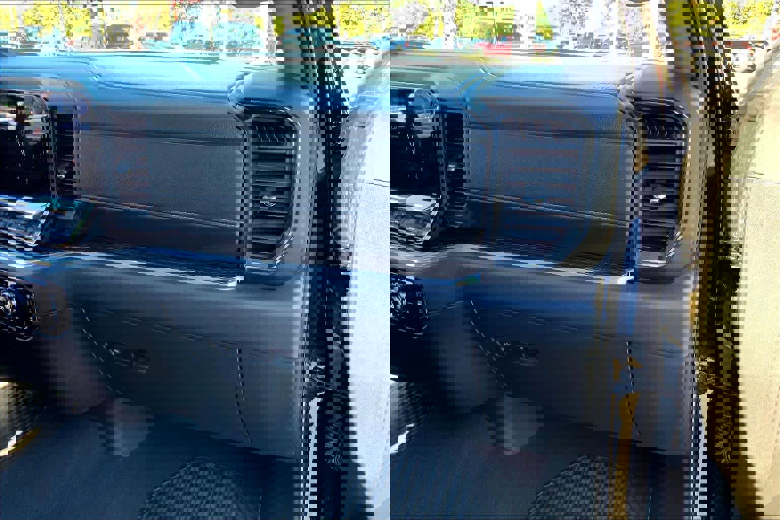 Certified 2022 GMC Sierra 1500 Elevation image 17