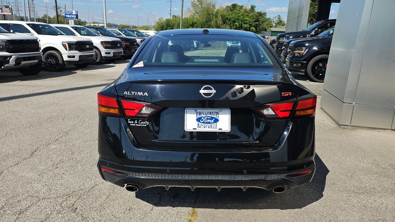Used 2024 Nissan Altima 2.5 SR image 5