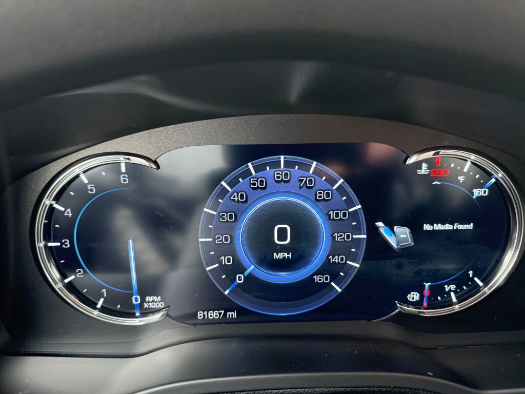 Used 2020 Cadillac Escalade Luxury image 13