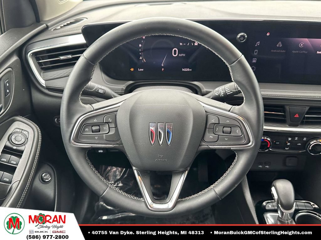 Certified 2024 Buick Encore GX Preferred FWD image 13
