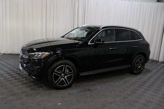 New 2026 Mercedes-Benz GLC 300 4MATIC image 3