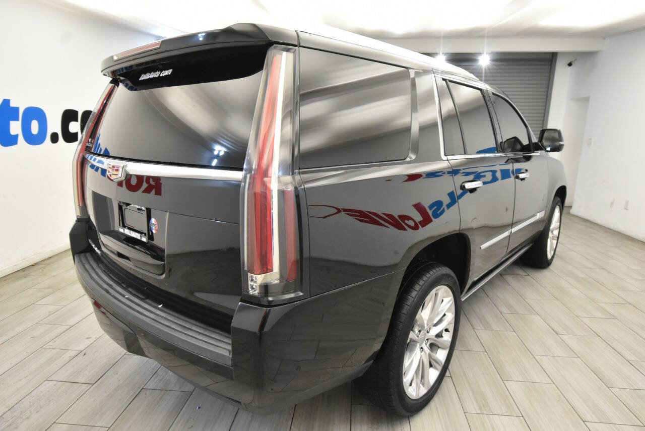 Used 2020 Cadillac Escalade Premium Luxury image 5