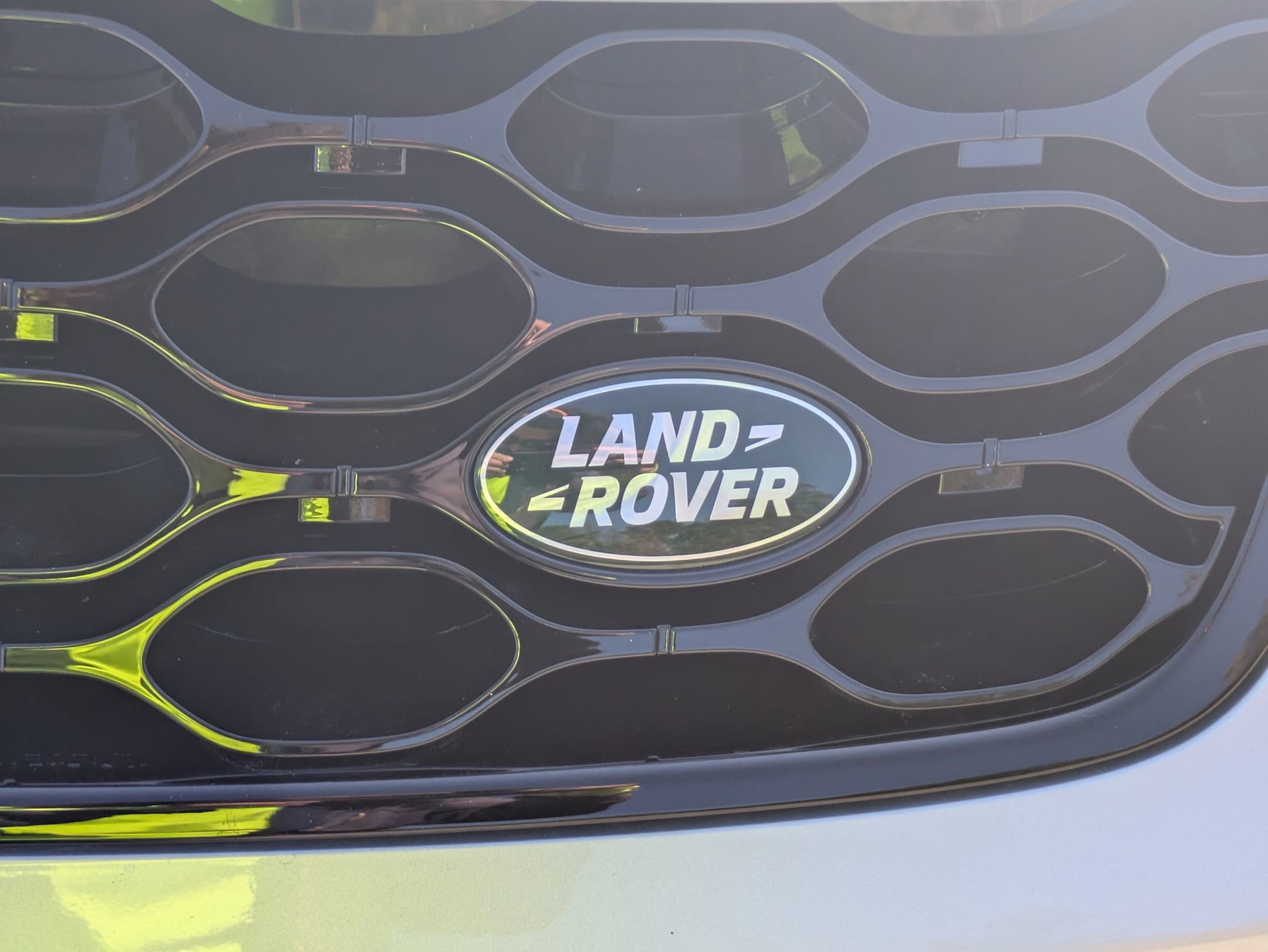 New 2025 Land Rover Discovery Sport S image 32