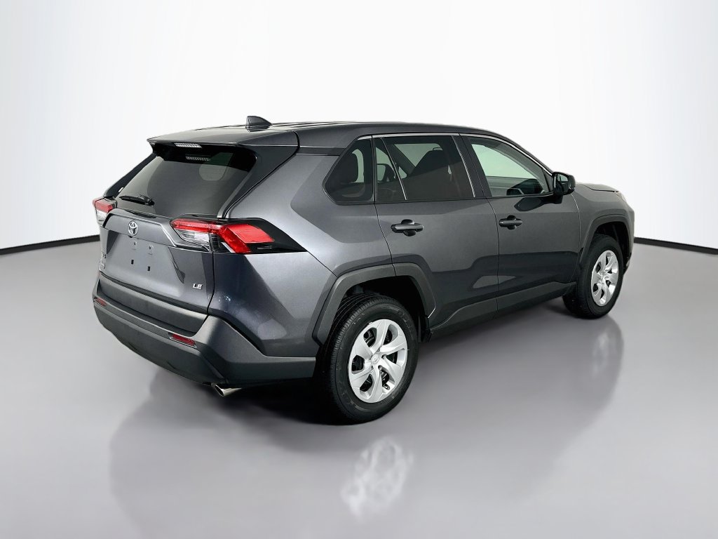 Used 2025 Toyota RAV4 LE FWD image 7