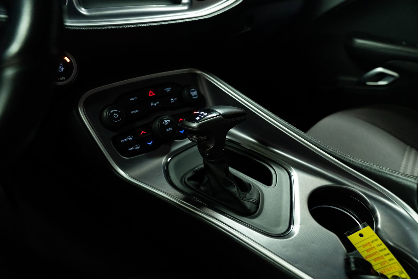 Used 2019 Dodge Challenger R/T w/ Driver Convenience Group image 17