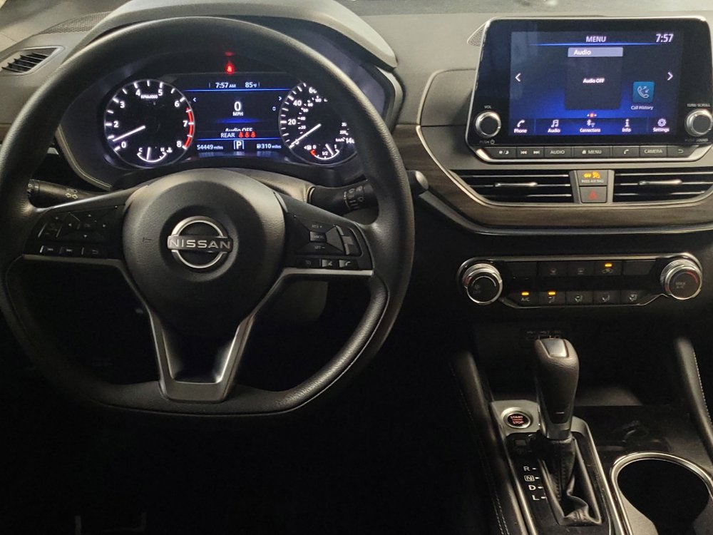 Used 2023 Nissan Altima 2.5 SV image 22