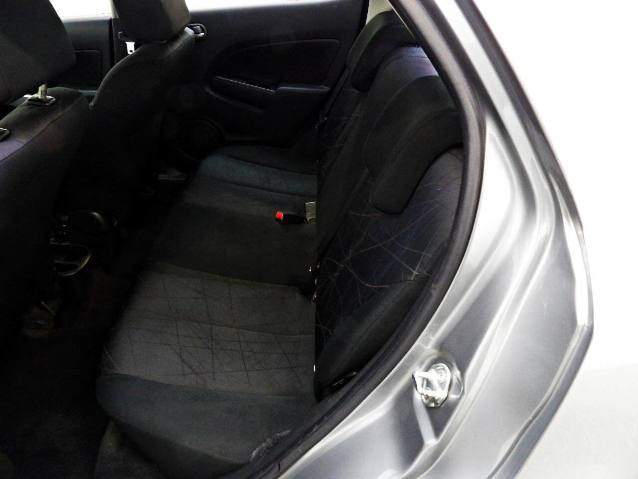 Used 2013 MAZDA MAZDA2 Sport image 10