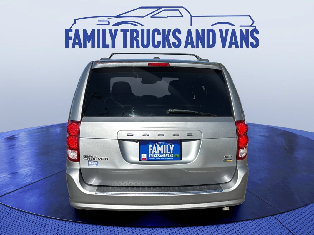 Used 2018 Dodge Grand Caravan GT FWD image 4