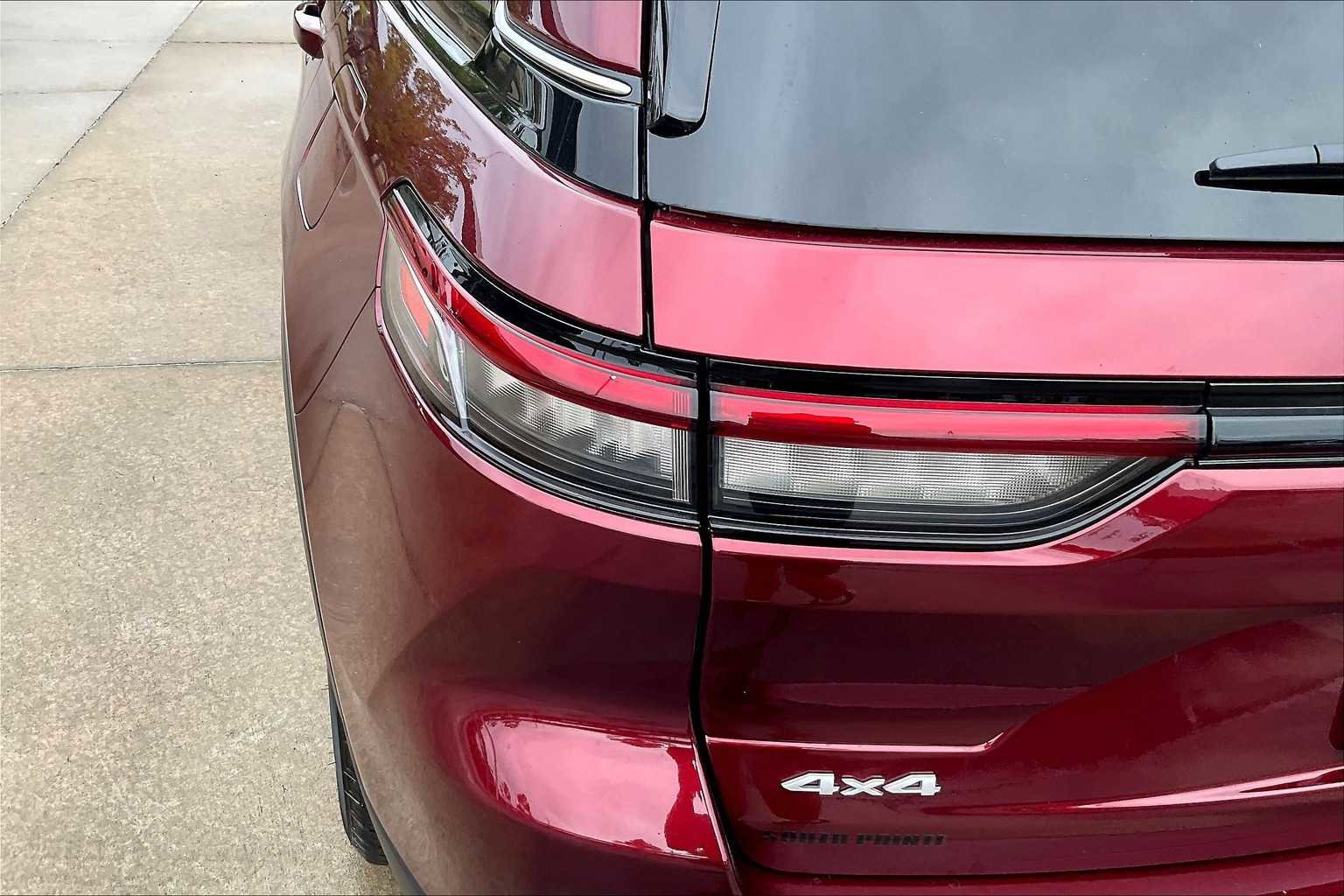 New 2025 Jeep Grand Cherokee Laredo X w/ Luxury Tech Group I image 14