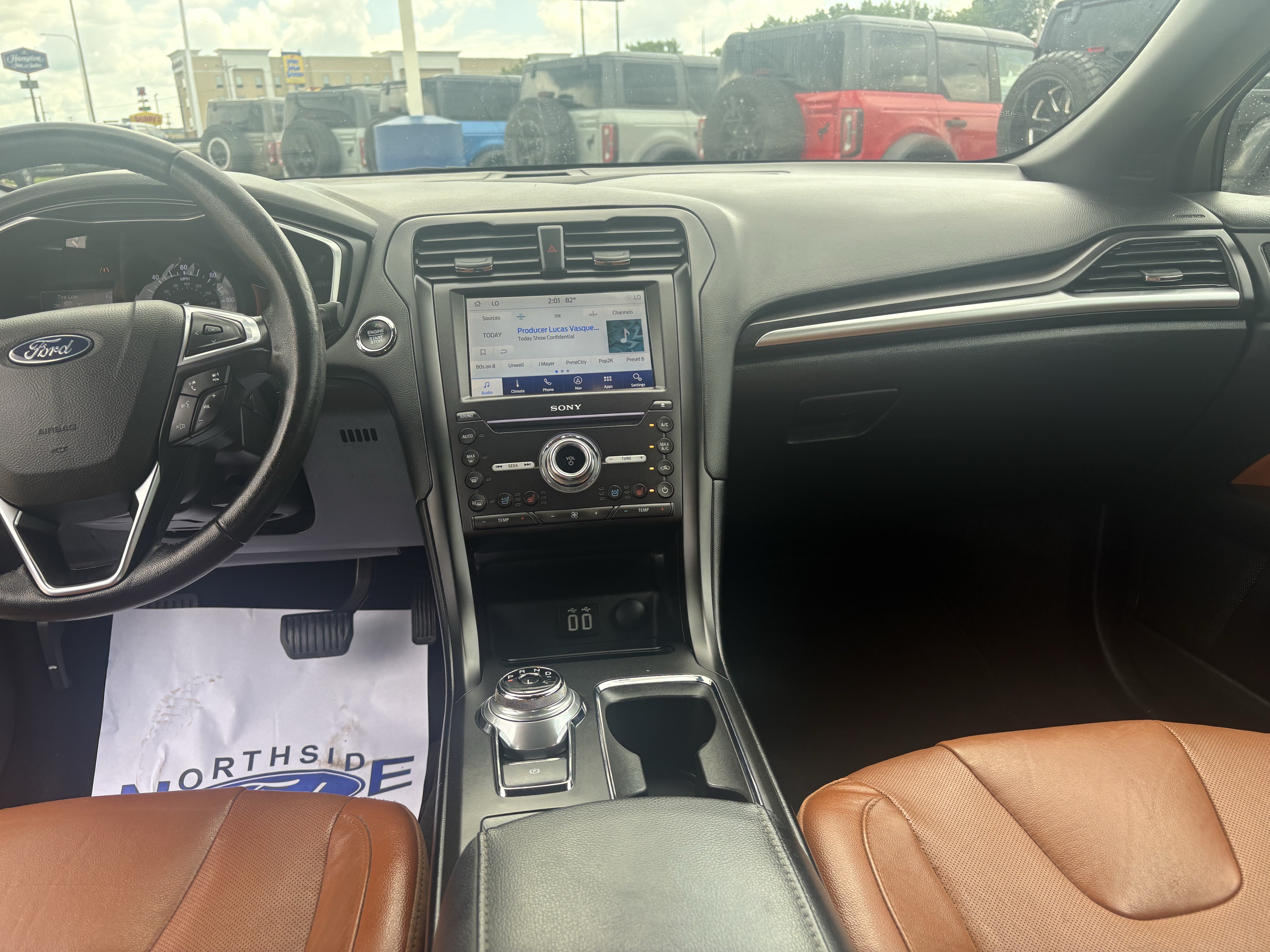 Used 2019 Ford Fusion Energi Titanium FWD image 12