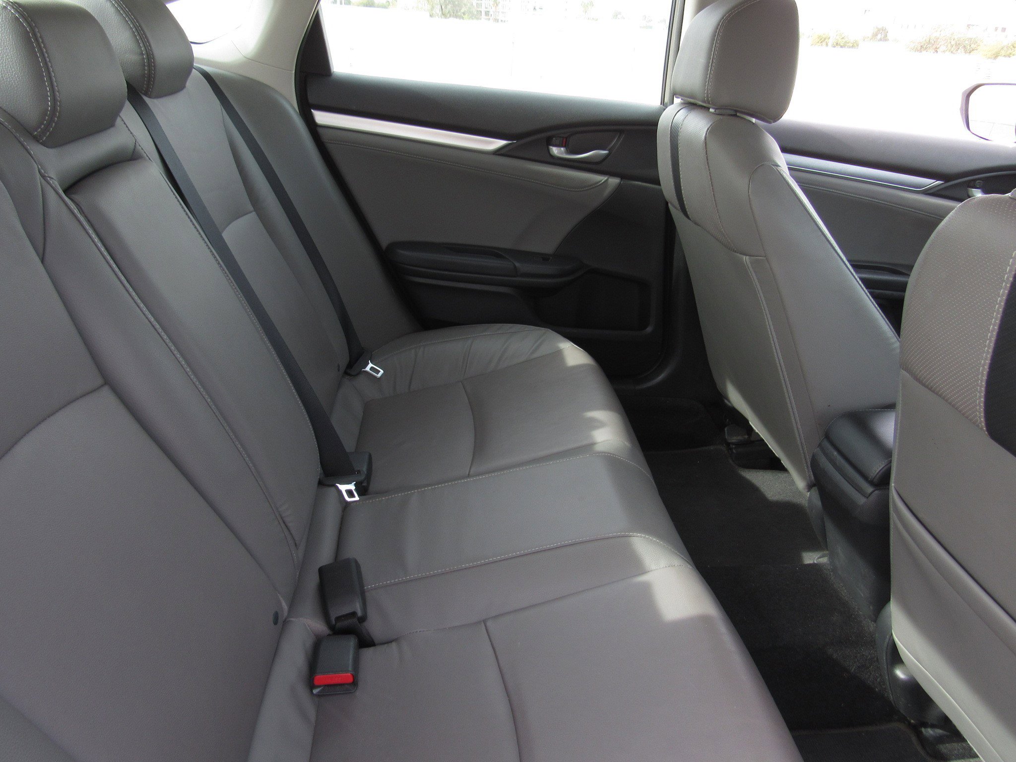 Used 2017 Honda Civic EX-L image 12