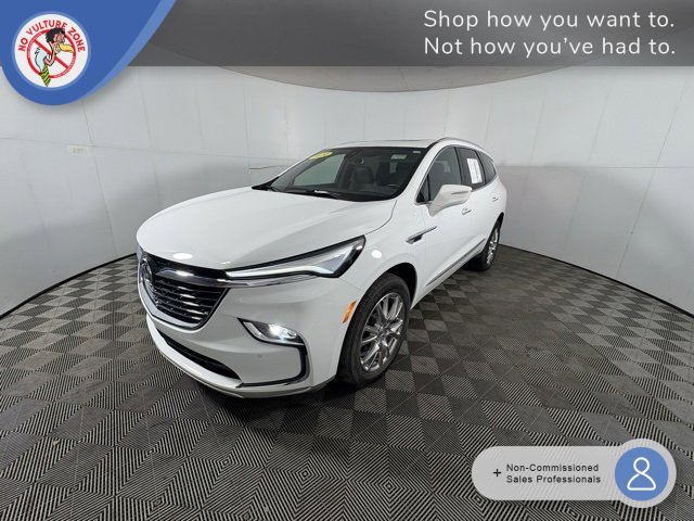 Used 2024 Buick Enclave Essence w/ Experience Buick Package