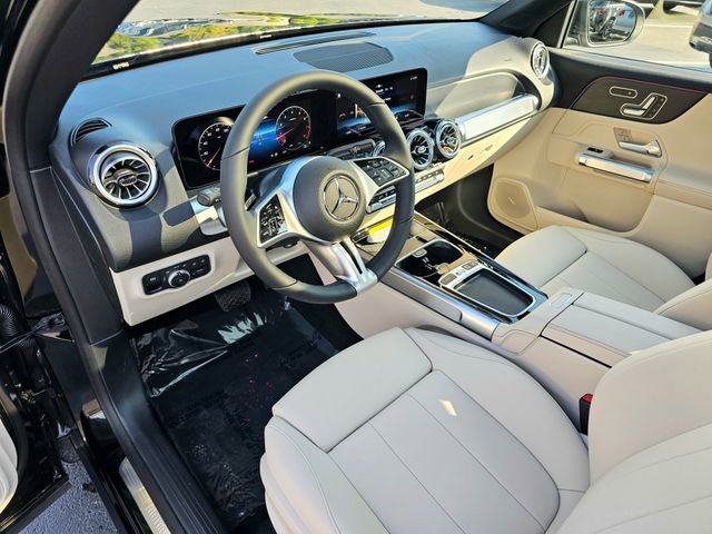New 2026 Mercedes-Benz GLB 250 4MATIC image 14