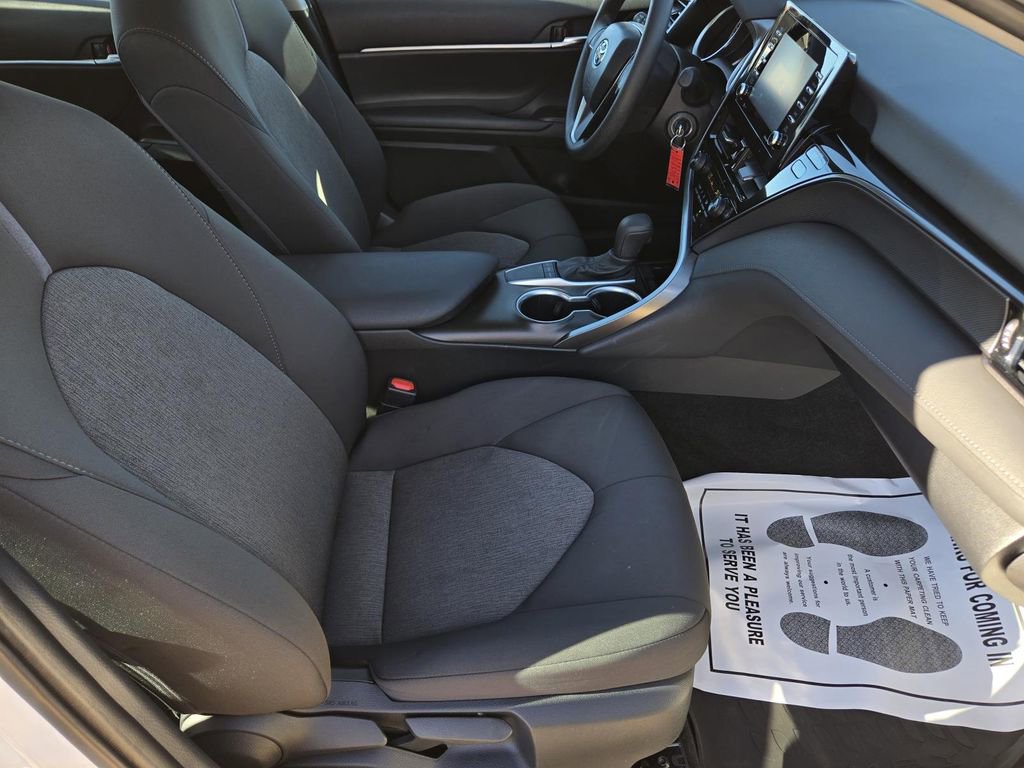 Used 2023 Toyota Camry LE image 26