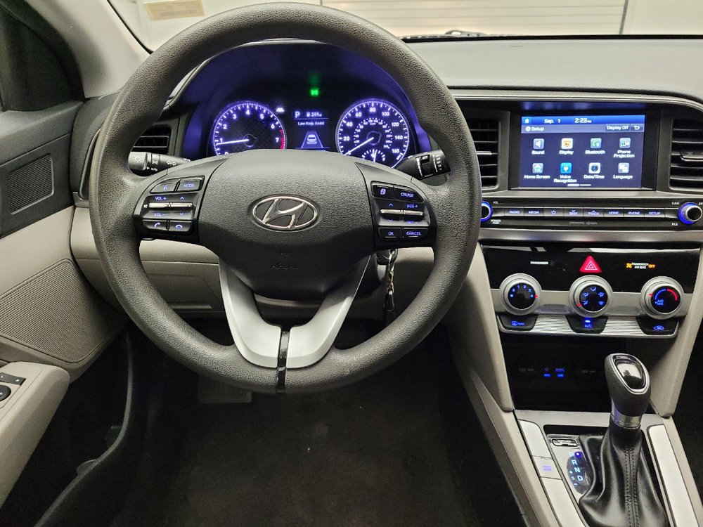 Used 2019 Hyundai Elantra SEL FWD image 22
