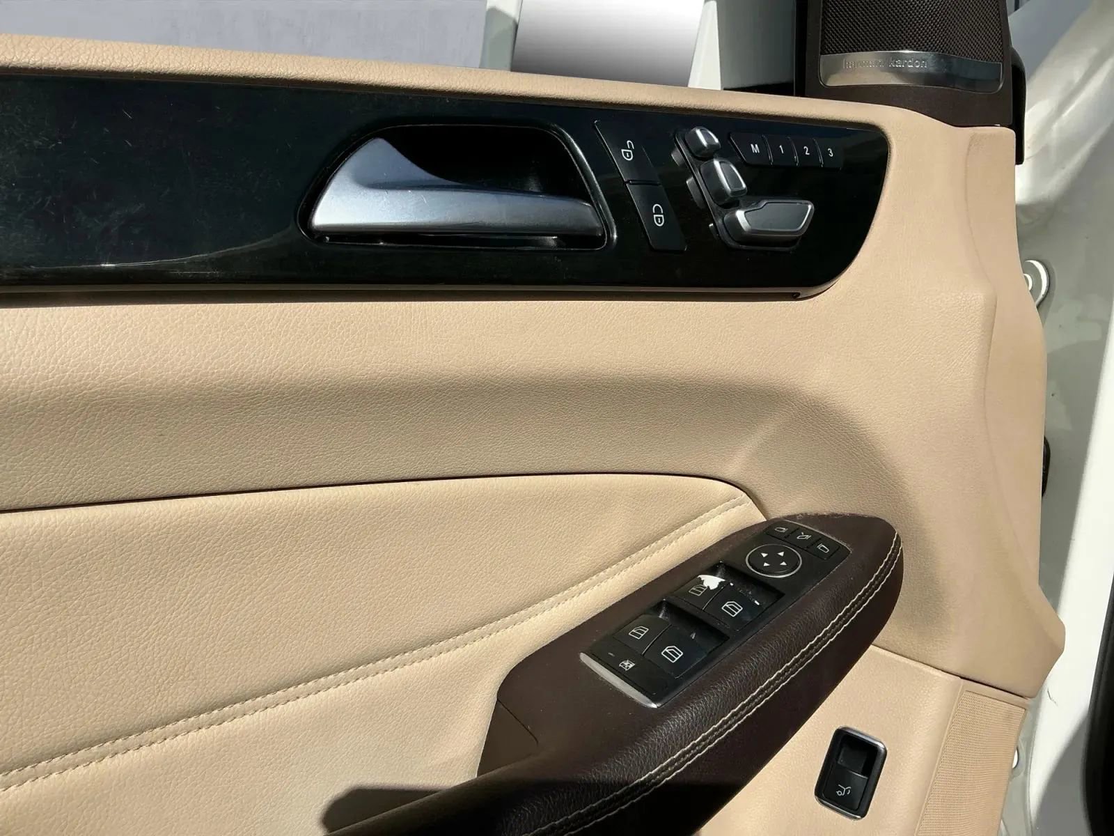 Used 2017 Mercedes-Benz GLE 350 4MATIC image 11