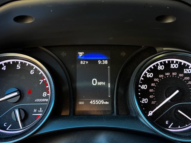 Used 2024 Toyota Camry SE FWD image 12