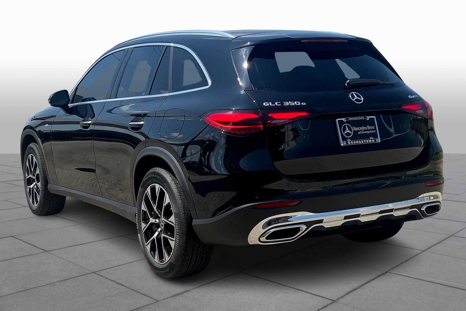 New 2025 Mercedes-Benz GLC 350e 4MATIC image 4