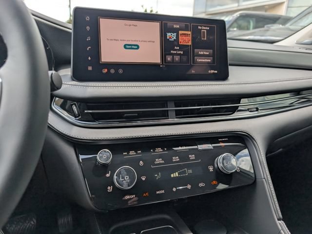 New 2027 INFINITI QX60 Luxe w/ Cargo Package AWD/4WD image 13