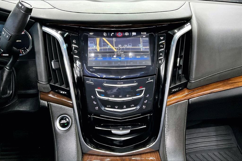 Used 2016 Cadillac Escalade Luxury image 15