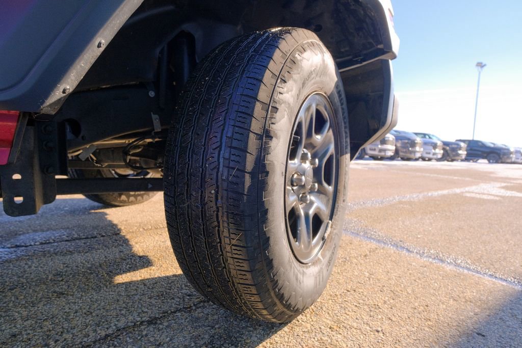 Used 2024 Jeep Wrangler Sport image 38