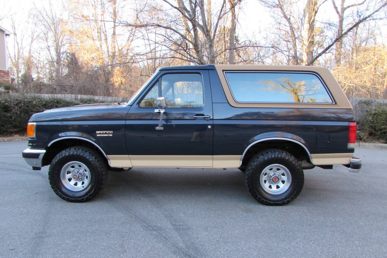 Used 1988 Ford Bronco AWD/4WD image 3
