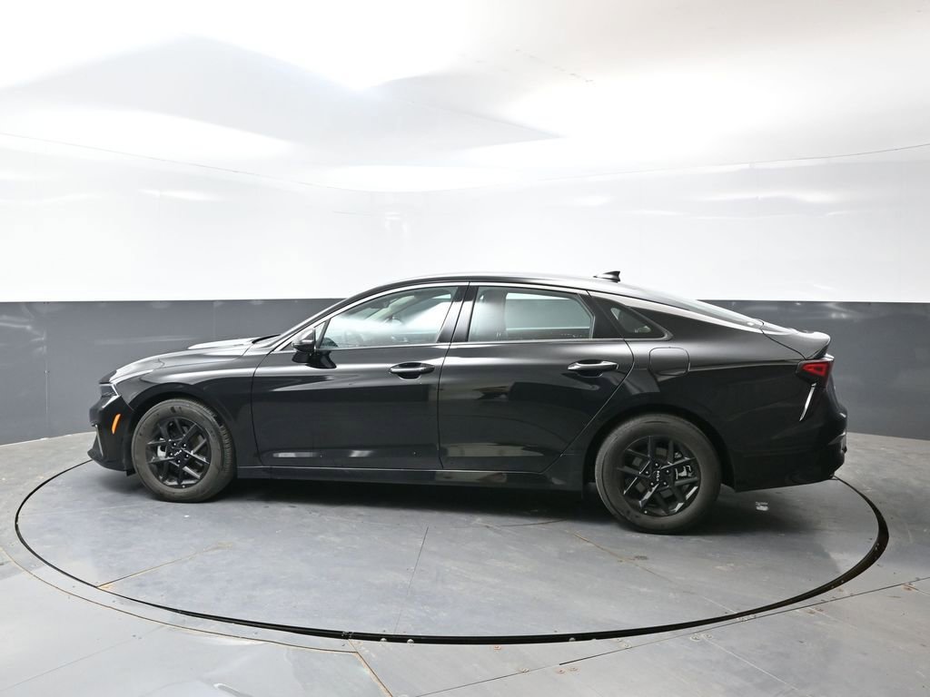 Used 2025 Kia K5 LXS FWD image 10
