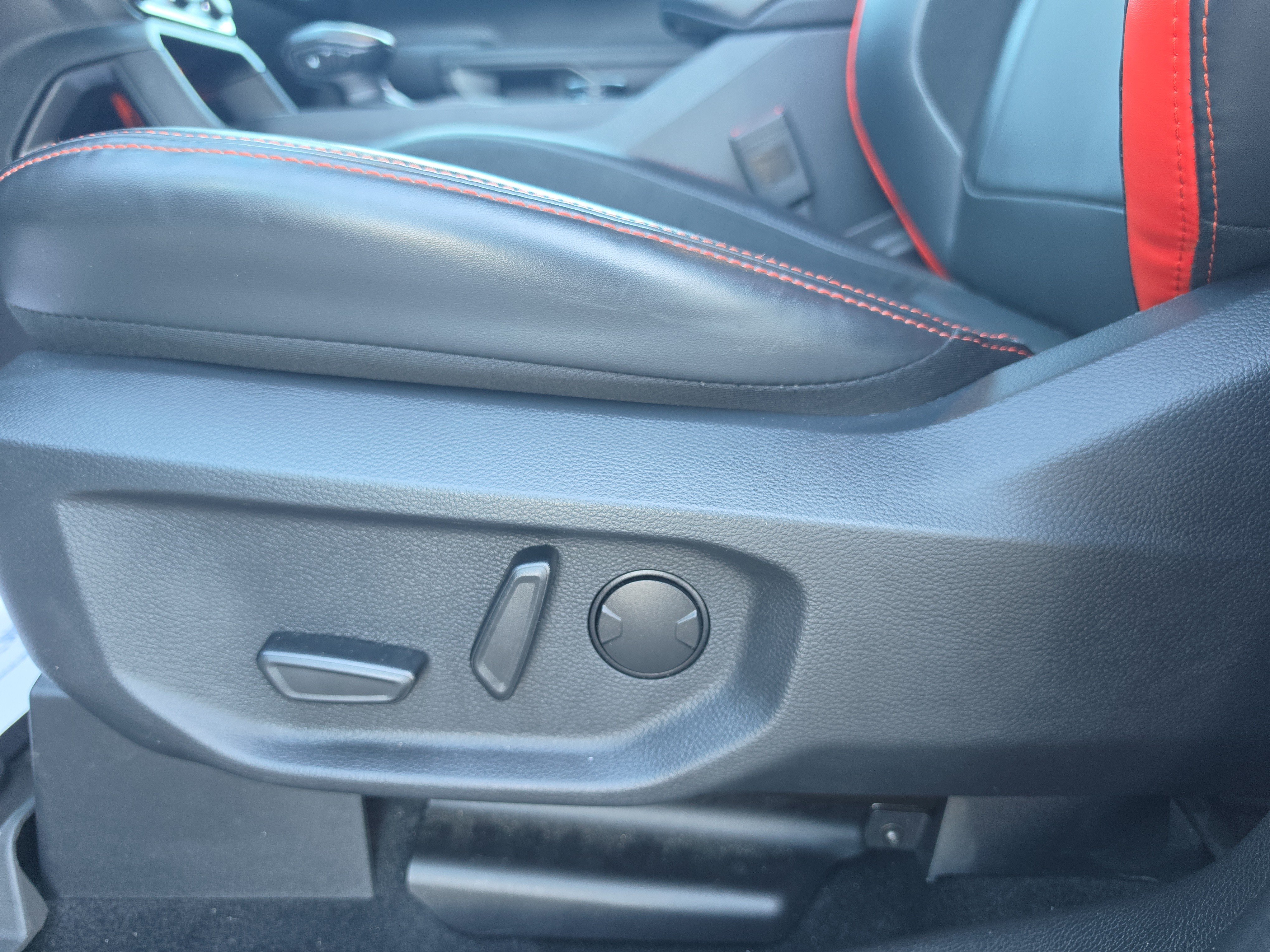 Used 2025 Ford Ranger Raptor AWD/4WD image 12