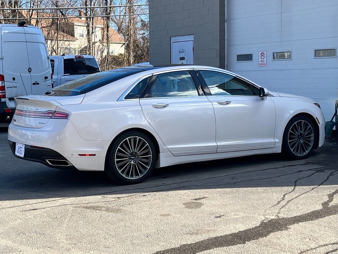 Used 2014 Lincoln MKZ Base AWD V6 4dr Sedan image 8