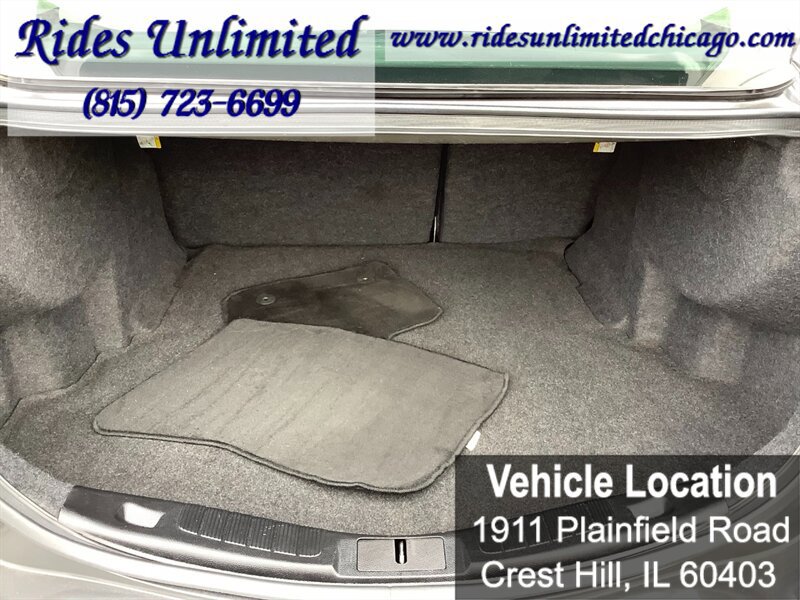 Used 2018 Ford Fusion SE FWD image 31