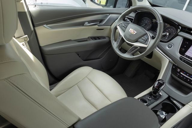 Used 2024 Cadillac XT5 Premium Luxury w/ Technology Package image 23