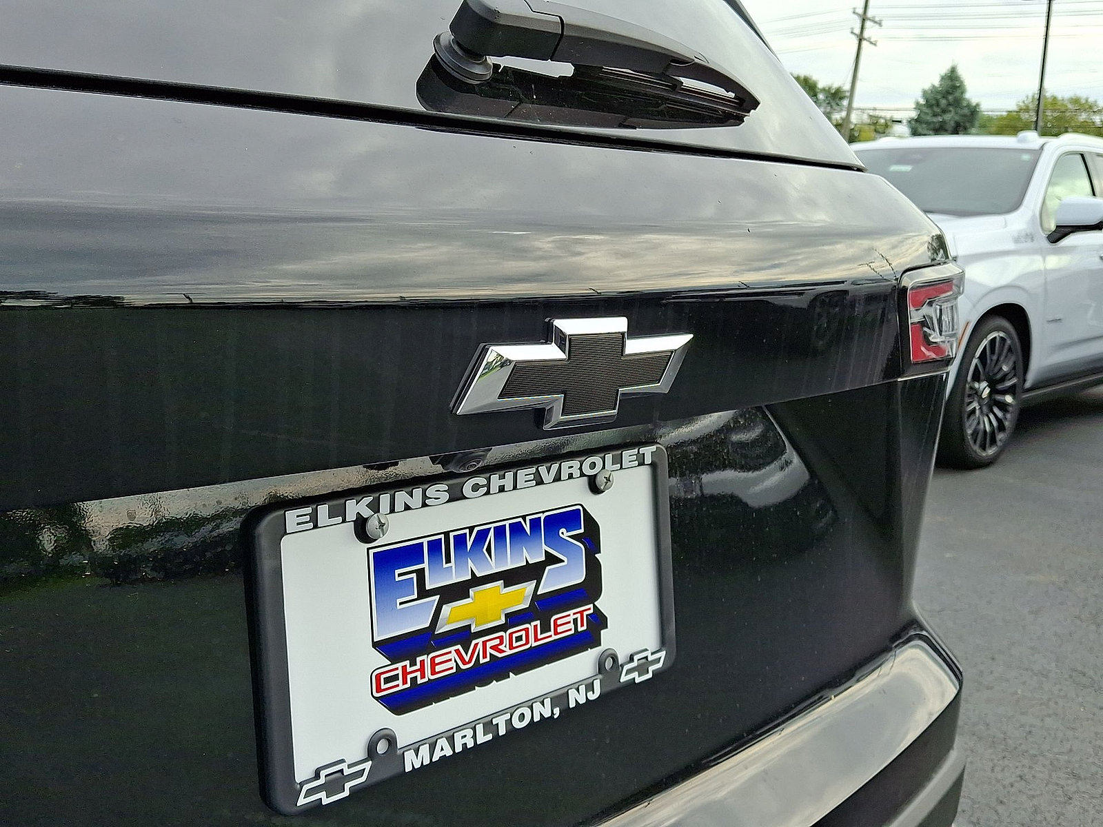New 2027 Chevrolet Equinox LT w/ Midnight Edition AWD/4WD image 11
