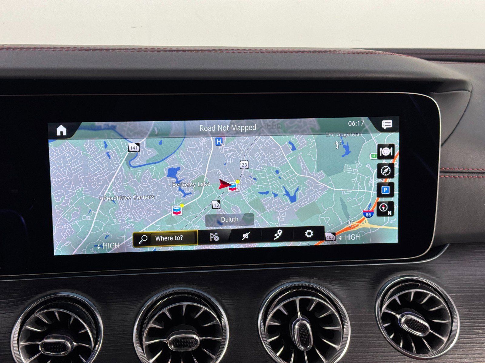 Used 2022 Mercedes-Benz AMG GT 43 w/ Driver Assistance Package image 29