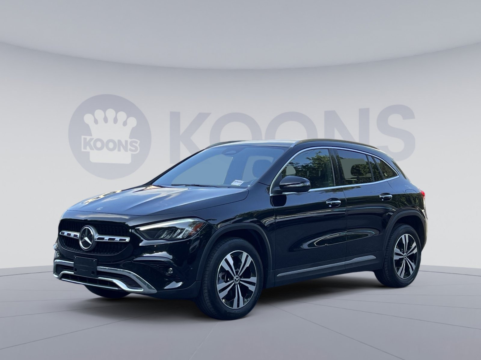 Used 2025 Mercedes-Benz GLA 250 4MATIC image 1