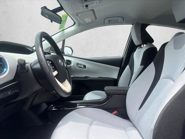 Used 2016 Toyota Prius Three FWD image 13