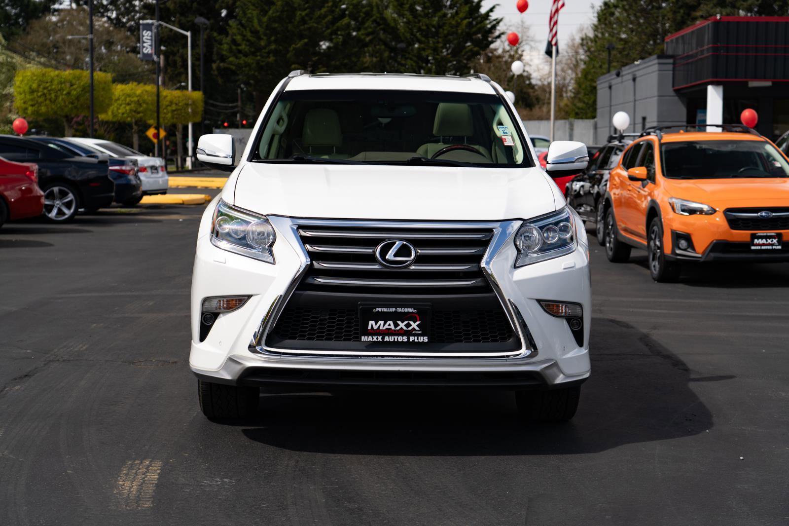 Used 2018 Lexus GX 460 Premium AWD/4WD image 3