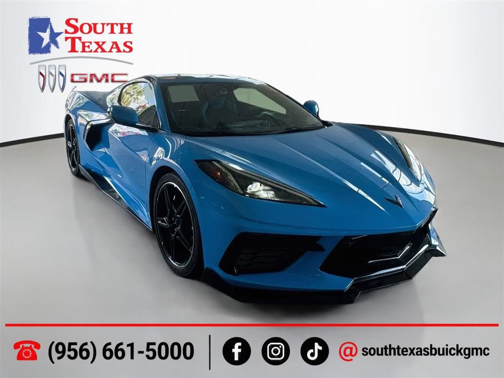 Used 2021 Chevrolet Corvette Stingray Premium Cpe w/ Battery Protection Package RWD image 1