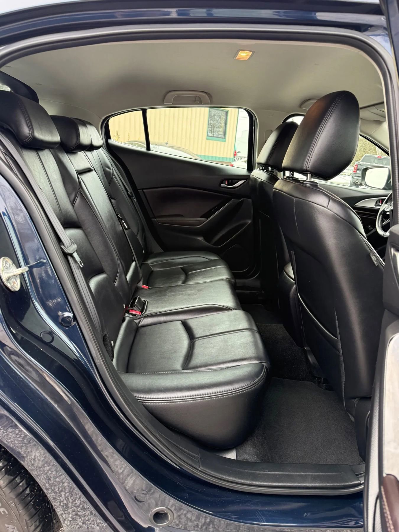 Used 2017 MAZDA MAZDA3 Touring image 14