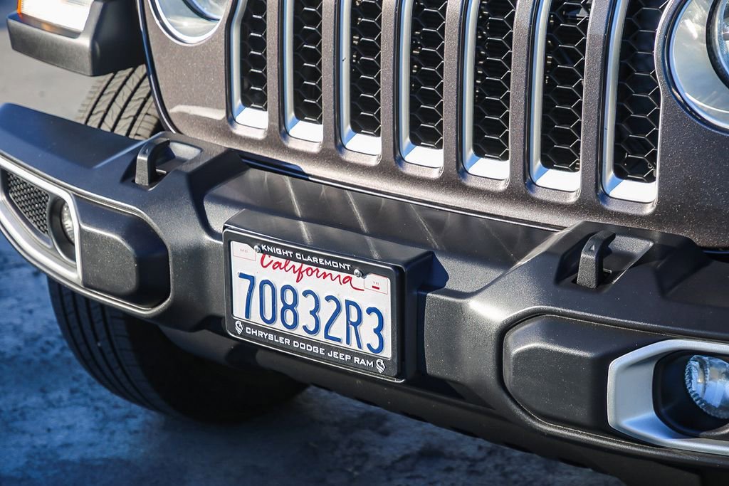 Certified 2023 Jeep Gladiator Overland image 6