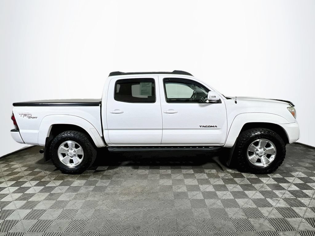 Used 2012 Toyota Tacoma 4x4 Double Cab w/ TRD Sport Pkg image 8