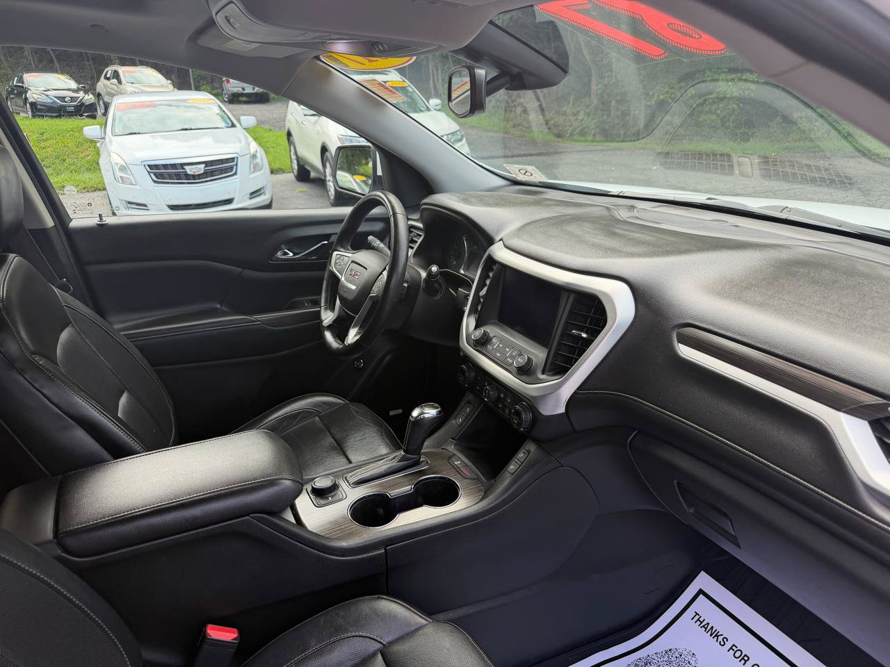 Used 2017 GMC Acadia SLT AWD/4WD image 30