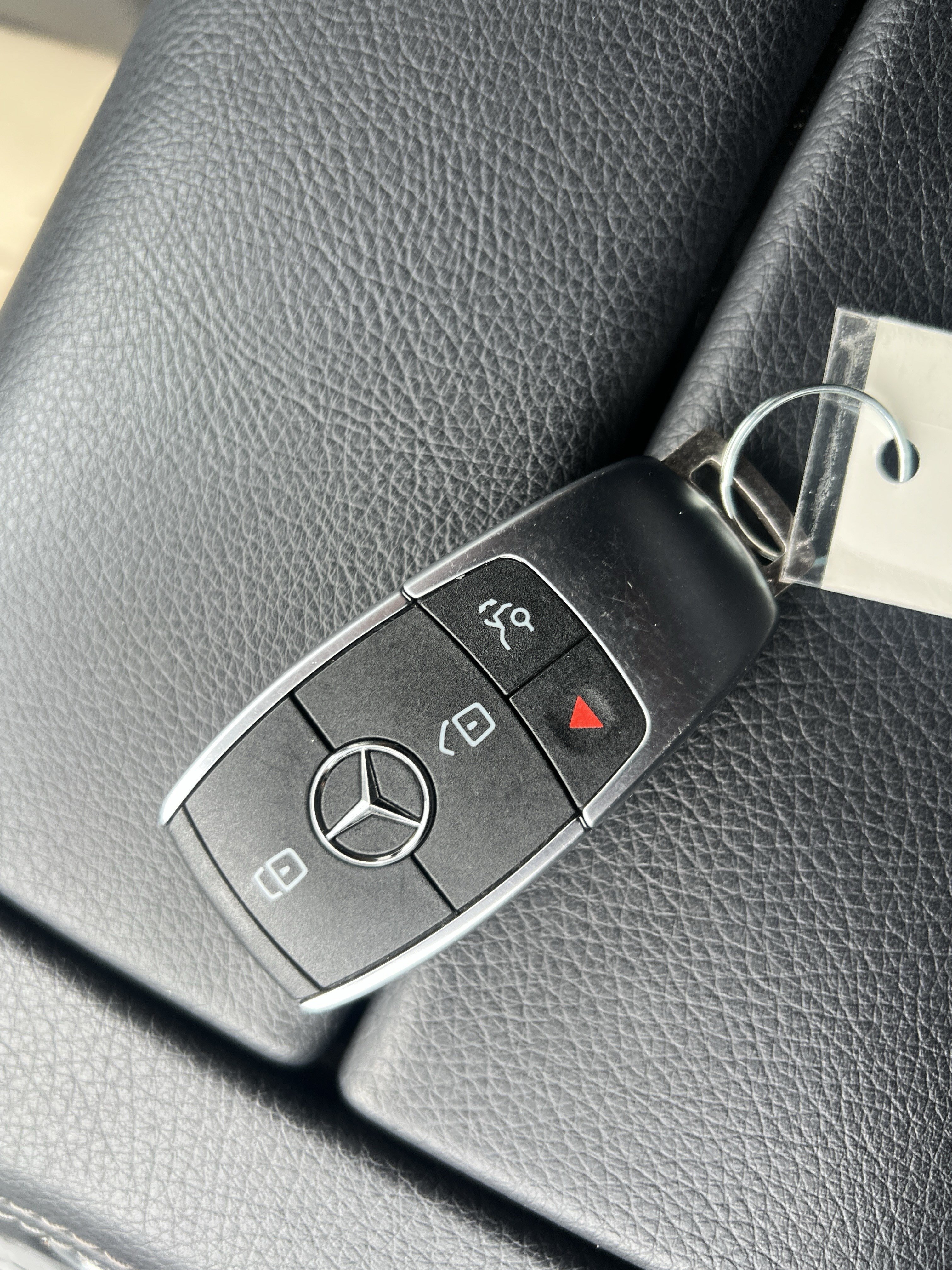 Certified 2025 Mercedes-Benz GLE 450e 4MATIC image 38